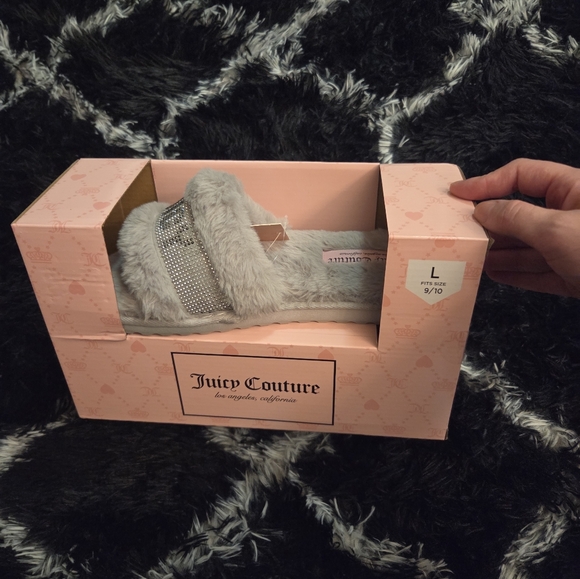 Juicy Couture Halo 3 Slippers - Picture 1 of 7